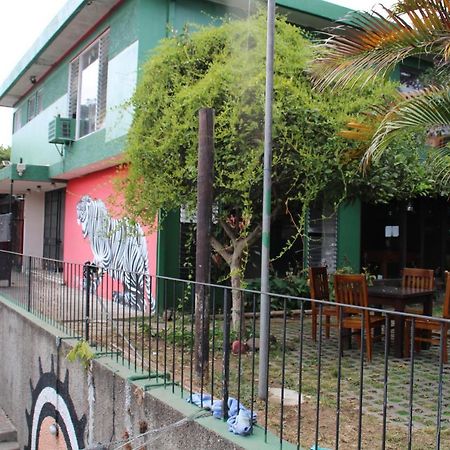 Casa Yoses Hostel 산호세 외부 사진