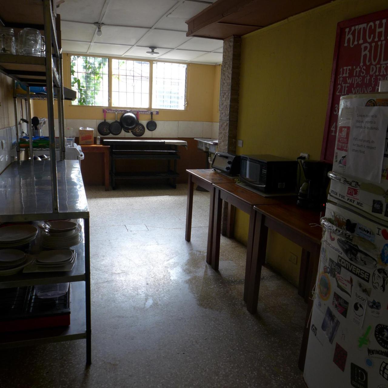 Casa Yoses Hostel 산호세 외부 사진